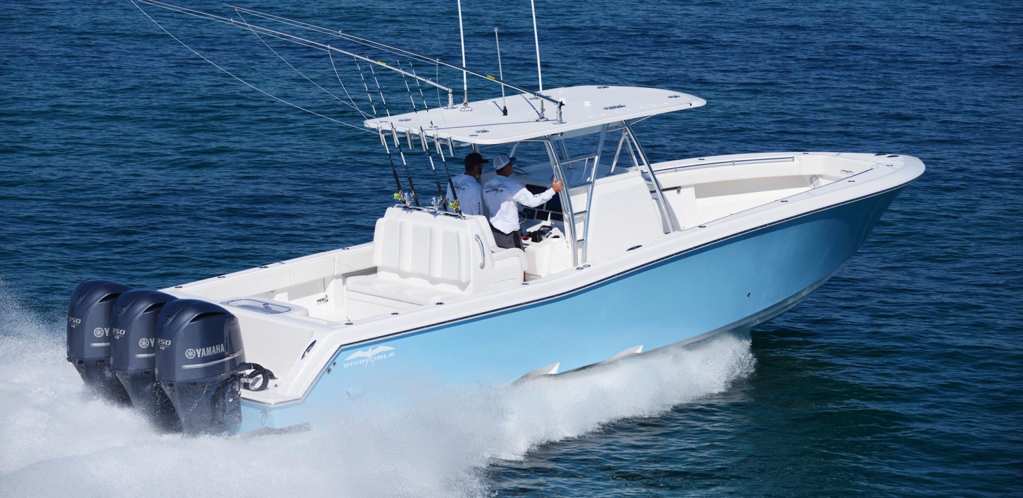 Riviera 33 open flybridge. Open 39. Open 39. неоновая вывеска надпись. (носовой флайбридж).