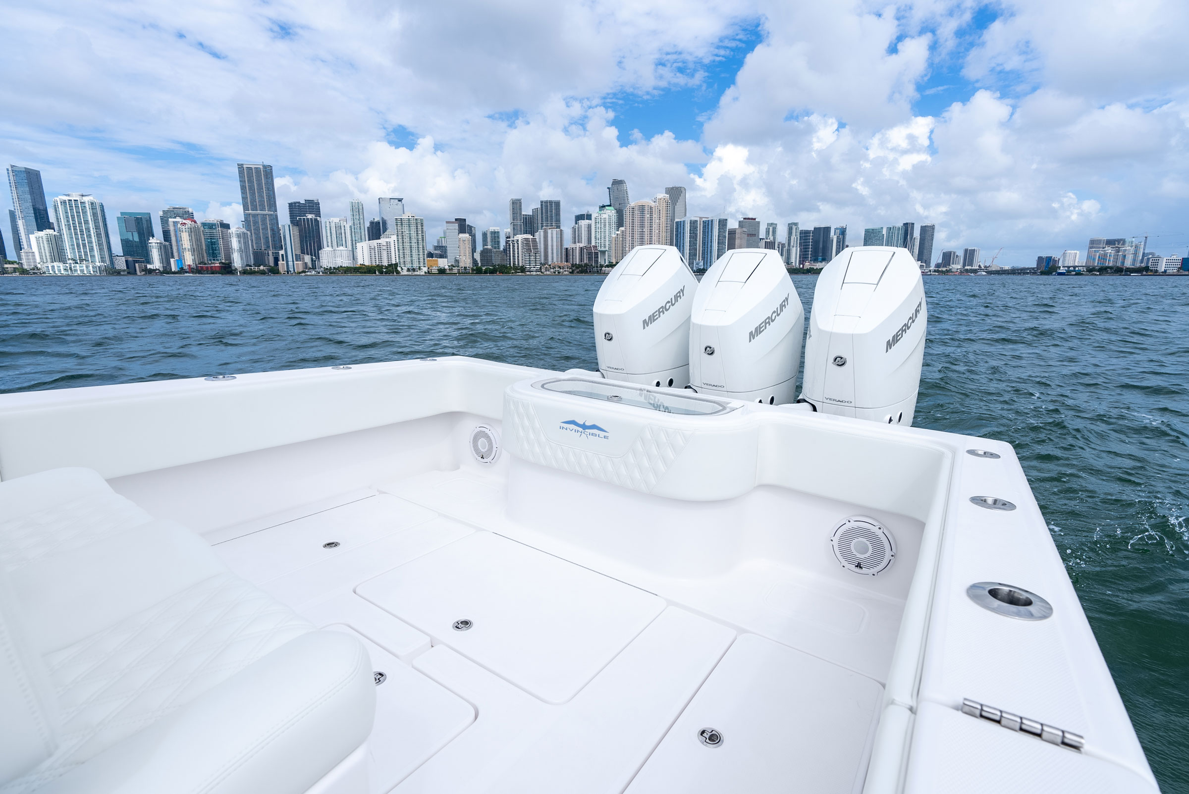 36 Open Fisherman Center Console by Invincible Boats