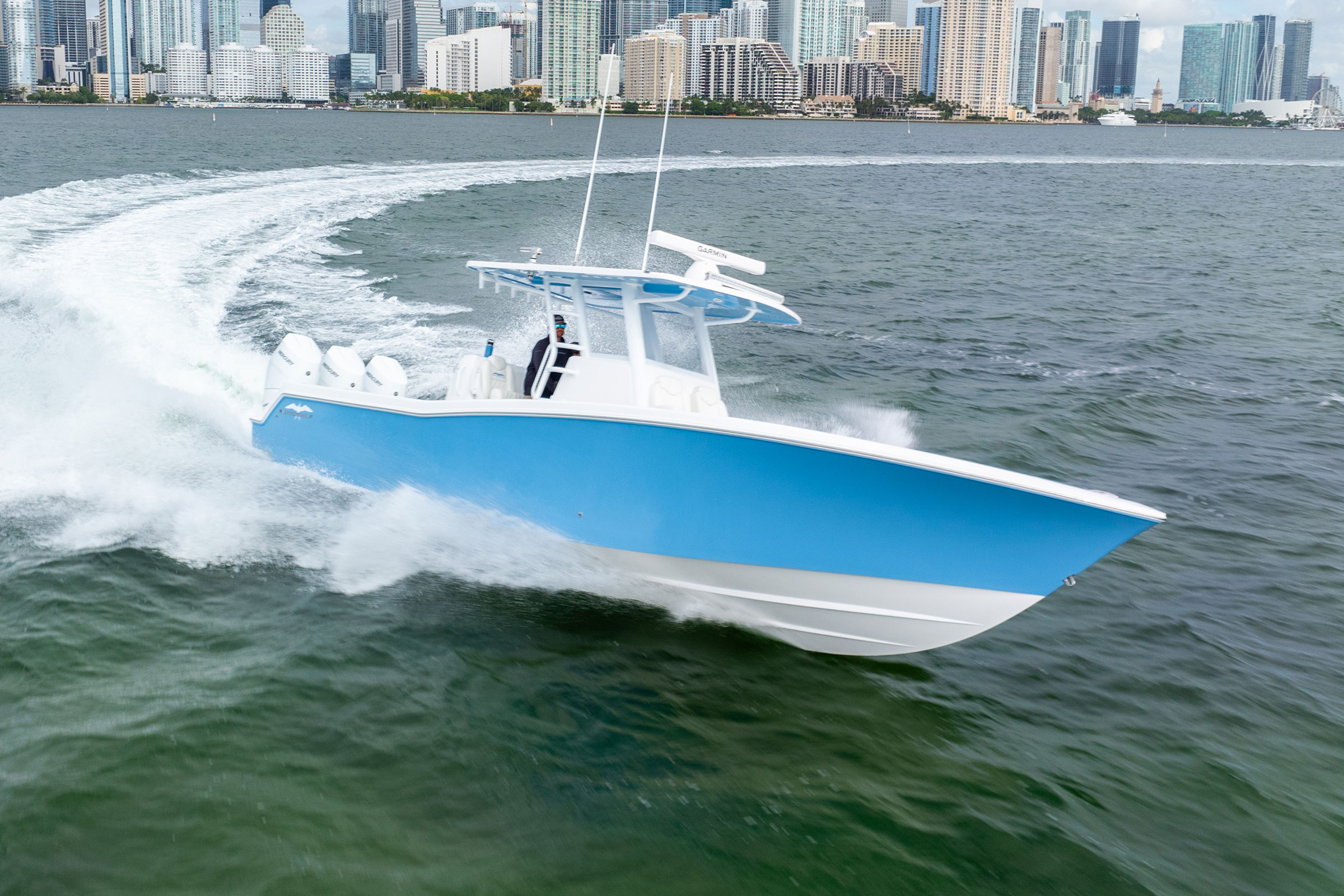 36 Open Fisherman Center Console by Invincible Boats